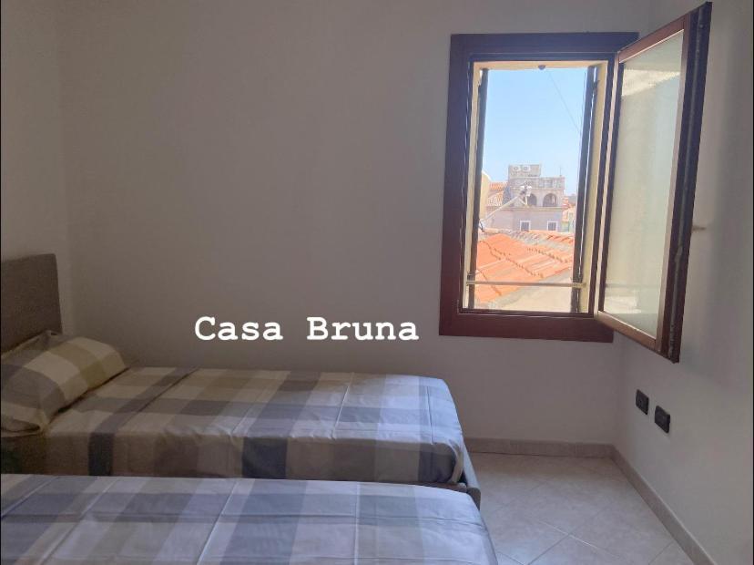 Casa Bruna - Appartamento Renato 키오자 외부 사진